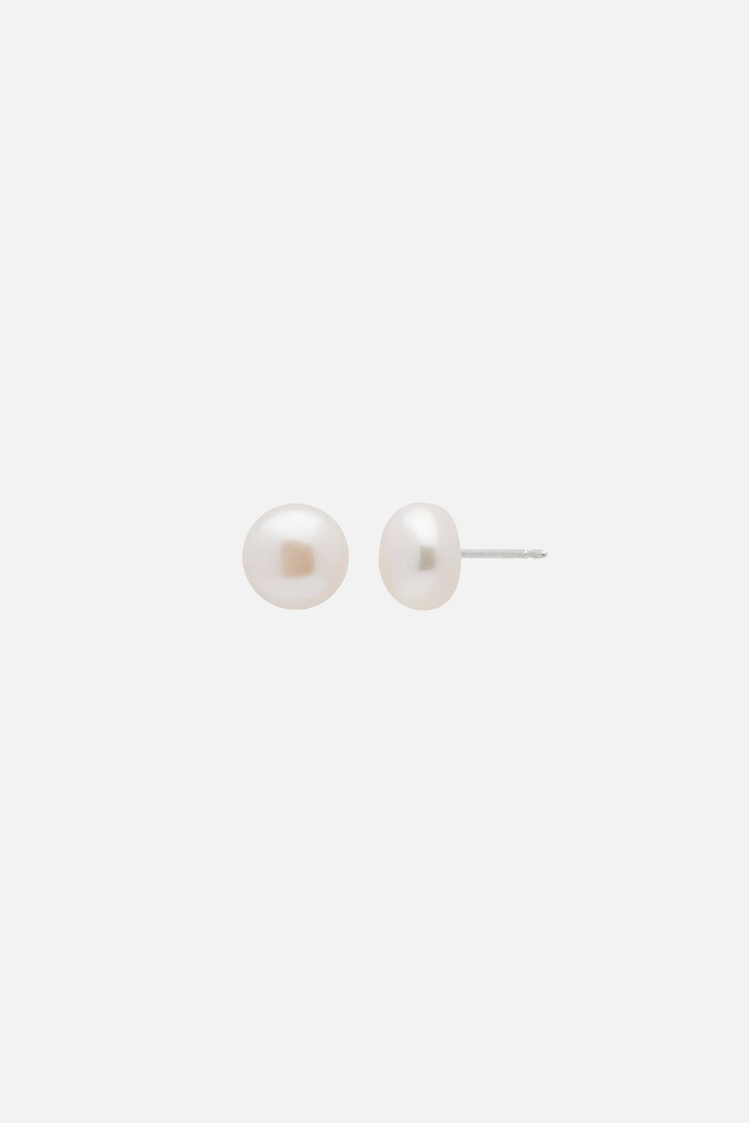 Button Pearl Studs - 12mm